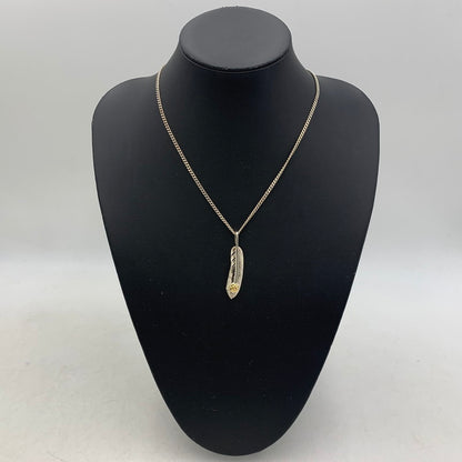 【中古品】【メンズ】 FIRST ARROWS ファーストアローズ MEDIUM FEATHER WITH K18 LEFT ミディアムフェザーウィズ レフト アクセサリー ペンダントトップ 小物 191-250827-ma-08-izu カラー：シルバー 万代Net店