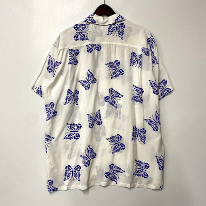 【中古品】【メンズ】 NEEDLES×SUN SURF ニードルス×サンサーフ 11-01-1316-086 21SS BUTTERFLY ALOHA SS SHIRT バタフライアロハショートスリーブシャツ トップス 半袖 140-250902-ma-05-izu サイズ：L カラー：WHITE 万代Net店
