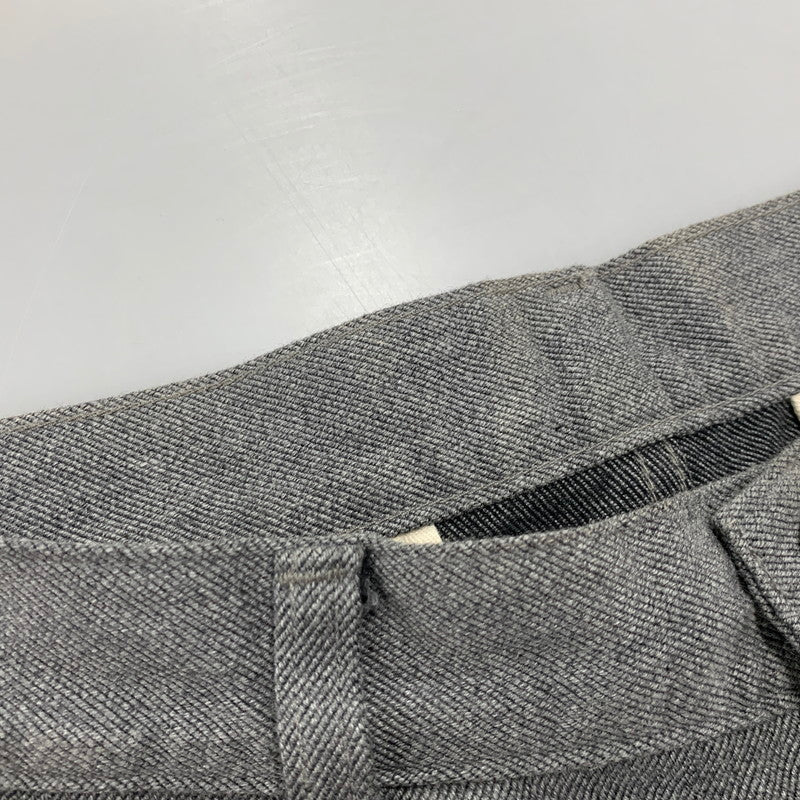 【中古品】【メンズ】 GRAPHPAPER グラフペーパー COLORFAST DENIM 2 TUCK PANTS GM203-40093B カラーファスト デニム 2タック パンツ ボトムス 151-250901-as-12-izu サイズ：2 カラー：グレー 万代Net店