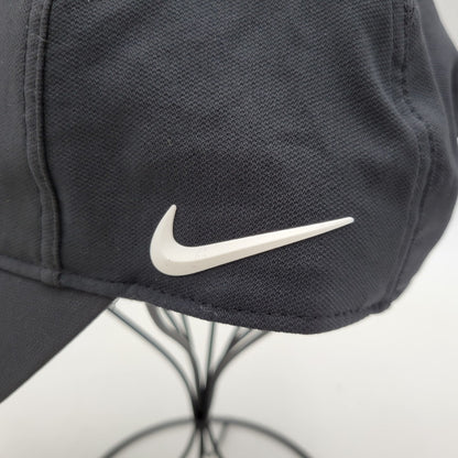 【中古品】【メンズ/レディース】 NIKE ナイキ × DRAKE NOCTA ドレイク ノクタ CLUB CARDINAL STOCK CAP FV5541-010 クラブ カーディナル ストック キャップ 帽子 185-250909-as-19-izu サイズ：M/L カラー：ブラック 万代Net店