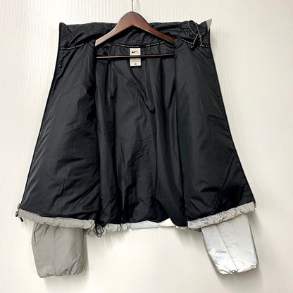 【中古品】【メンズ】 NIKE ナイキ FV6421-011 THERMA-FIT REFLECTIVE RUNNING JACKET サーマフィット リフレクティブランニングジャケット アウター 長袖 148-250902-ma-04-izu サイズ：XL カラー：SILVER 万代Net店