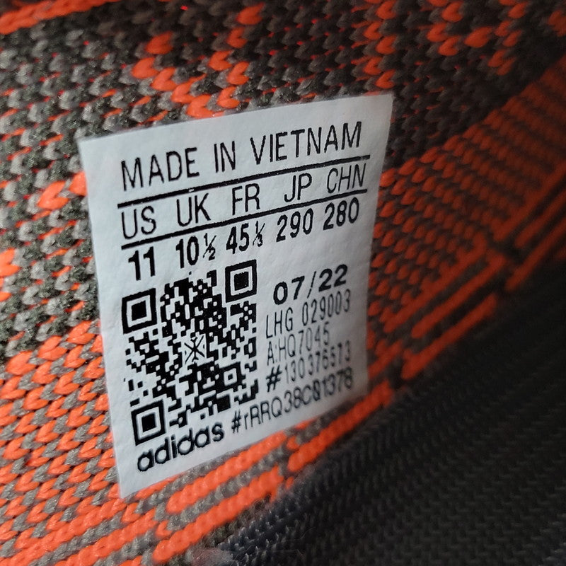 【中古品】【メンズ】 adidas アディダス HQ7045 YEEZY BOOST 350V2 イージーブースト 靴 スニーカー シューズ 161-250902-ma-17-izu サイズ：29cm カラー：CARBON BELUGA 万代Net店