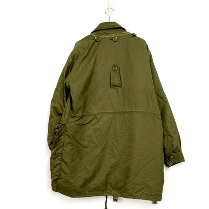 【現状渡し品】【メンズ】 CANADIAN ARMY カナダ軍 8415-21-370-5573 1992 90S COMBAT PARKA 90年代 コンバットパーカー アウター 長袖 146-250913-cs-03-izu サイズ：2/M カラー：オリーブ 万代Net店