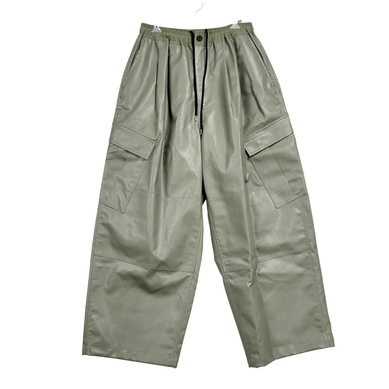 【中古美品】【メンズ】 MAGIC STICK マジックスティック 24AW SYNTHETIC シンセティック LEATHER WIDE レザー ワイド BDU PANTS パンツ ズボン ボトムス 153-250907-ya-25-izu サイズ：L カラー：グレージュ 万代Net店