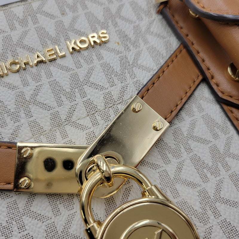 【中古品】【レディース】 Michael Kors マイケルコース 30F9G0HS3B MK SIGNATURE WHITE TOTE BAG カバン トート バック シグネチャー 188-250912-rk-06-izu カラー：ホワイト×ブラウン 万代Net店