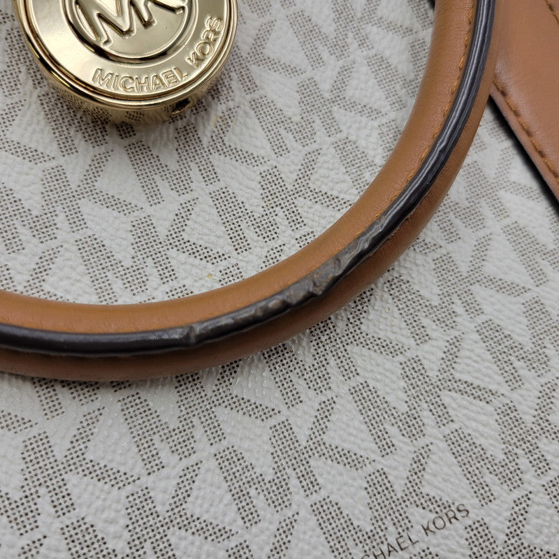 【中古品】【レディース】 Michael Kors マイケルコース 30F9G0HS3B MK SIGNATURE WHITE TOTE BAG カバン トート バック シグネチャー 188-250912-rk-06-izu カラー：ホワイト×ブラウン 万代Net店