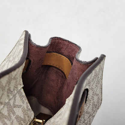 【中古品】【レディース】 Michael Kors マイケルコース 30F9G0HS3B MK SIGNATURE WHITE TOTE BAG カバン トート バック シグネチャー 188-250912-rk-06-izu カラー：ホワイト×ブラウン 万代Net店