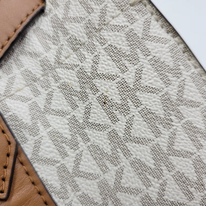 【中古品】【レディース】 Michael Kors マイケルコース 30F9G0HS3B MK SIGNATURE WHITE TOTE BAG カバン トート バック シグネチャー 188-250912-rk-06-izu カラー：ホワイト×ブラウン 万代Net店