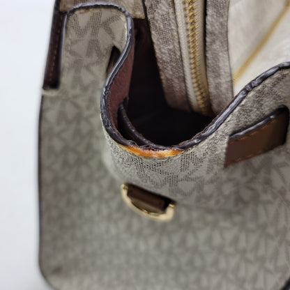 【中古品】【レディース】 Michael Kors マイケルコース 30F9G0HS3B MK SIGNATURE WHITE TOTE BAG カバン トート バック シグネチャー 188-250912-rk-06-izu カラー：ホワイト×ブラウン 万代Net店