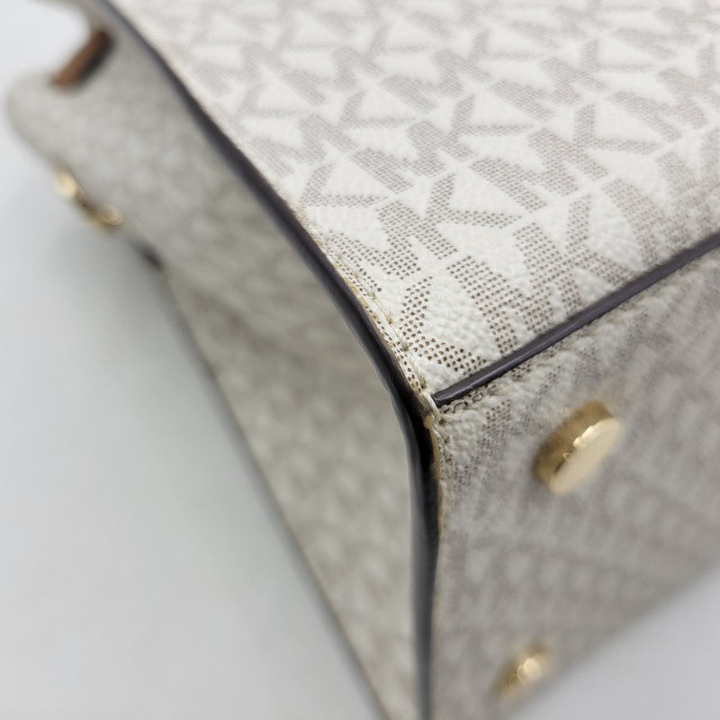 【中古品】【レディース】 Michael Kors マイケルコース 30F9G0HS3B MK SIGNATURE WHITE TOTE BAG カバン トート バック シグネチャー 188-250912-rk-06-izu カラー：ホワイト×ブラウン 万代Net店