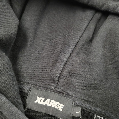 【中古品】【メンズ】 XLARGE エクストララージ 101224012019 TIM COMIX CHENILLE EMBROIDERED HOODED SWEATSHIRT ティムコミックス シェニール刺繍 フーデッド スウェットシャツ トップス 長袖 142-250921-cs-10-izu サイズ：L カラー：ブラック 万代Net店