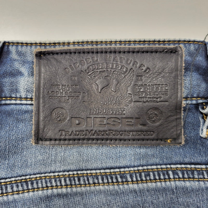 【中古品】【メンズ】 DIESEL ディーゼル A02628 D-KROOSHORT JOGG JEANS ディーゼル クルー ショート ジョグジーンズ ボトムス ズボン 152-250917-cs-10-izu サイズ：28 カラー：インディゴ 万代Net店
