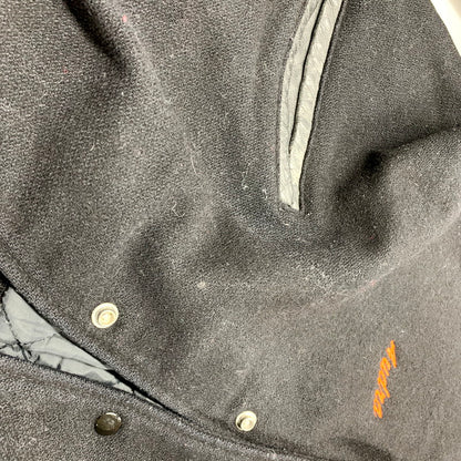 【現状渡し品】【メンズ】 DELONG デロング AUDRA STADIUM JACKET スタジアムジャケット USA製 スタジャン アウター 146-250914-as-04-izu サイズ：2XL カラー：ブラック 万代Net店