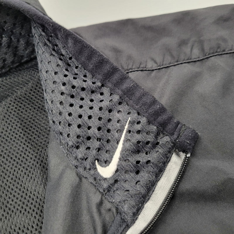 【中古品】【メンズ】 NIKE ナイキ H7-YNG 90S NYLON PULLOVER JACKET ナイロン プルオーバー ジャケット トップス アウター 146-250922-ya-03-izu サイズ：M カラー：BLACK 万代Net店