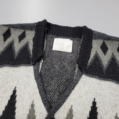 【中古品】【メンズ】 TOWNCRAFT WHITE LABEL タウンクラフト ホワイトレーベル × OLD PARK オールドパーク V NECK JACQUARD KNIT CARDIGAN Vネック ジャガード ニット カーディガン 145-251227-as-07-izu カラー：マルチカラー 万代Net店