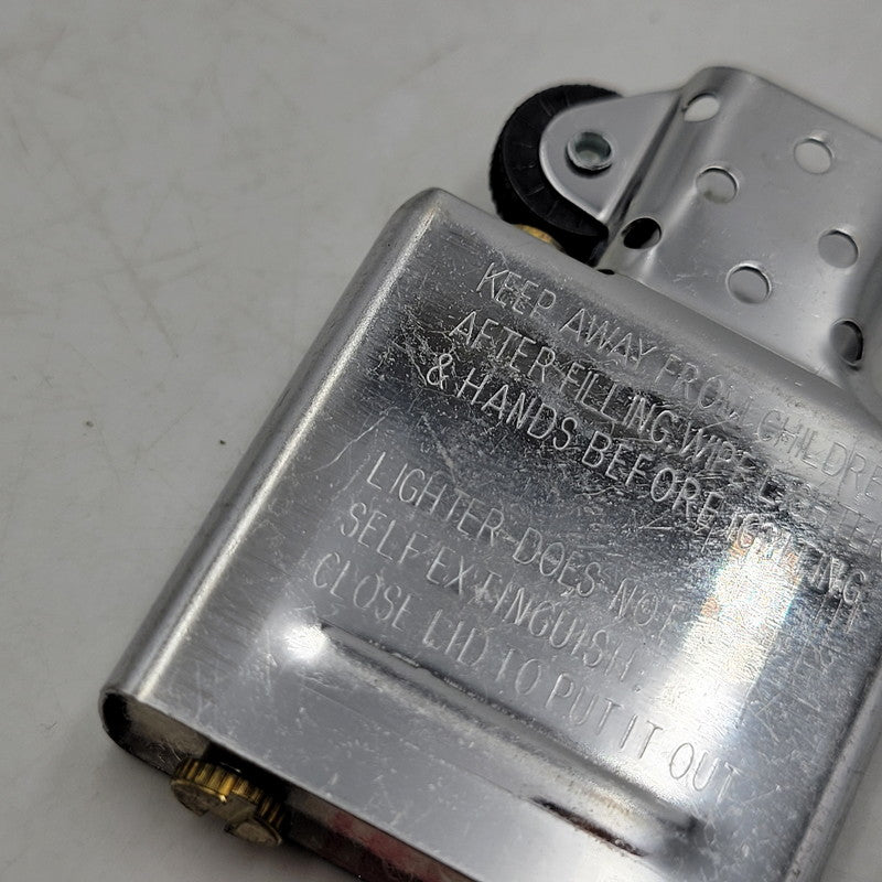 【中古美品】【メンズ/レディース】 ZIPPO×HARLEY-DAVIDSON ジッポ×ハーレーダビッドソン BLACK LIGHT ENGINE DESIGN OIL LIGHTER ブラック ライト エンジン デザイン オイル ライター 喫煙具 206-260102-cs-01-izu カラー：ブラック 万代Net店