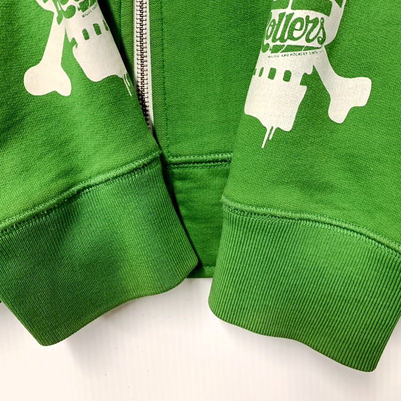 【現状渡し品】【メンズ】 STUSSY AUTHENTIC ステューシー オーセンティック SLEEVE SKULL ZIP UP HOODED SWEATSHIRT ジップアップ フーデッド スウェットシャツ パーカー 長袖 トップス 142-250918-as-18-izu サイズ：L カラー：グリーン 万代Net店