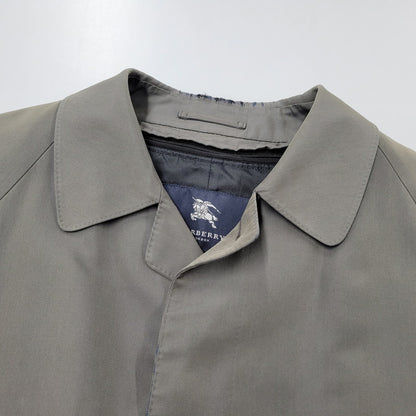 【現状渡し品】【メンズ】 BURBERRY LONDON バーバリー ロンドン BBB55-566-79 日本製 SOUTIEN COLLAR COAT ステンカラー コート アウター 141-250917-cs-16-izu サイズ：96-180-7 カラー：チャコール 万代Net店
