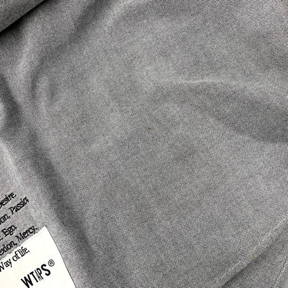 【中古品】【メンズ】 WTAPS ダブルタップス 231GWDT-SHM01 23SS BD LS ボタンダウン ロングスリーブ CTPL.OXFORD.COOLMAX オックスフォード クールマックス トップス 長袖 142-250925-cs-09-izu サイズ：02 カラー：グレー 万代Net店