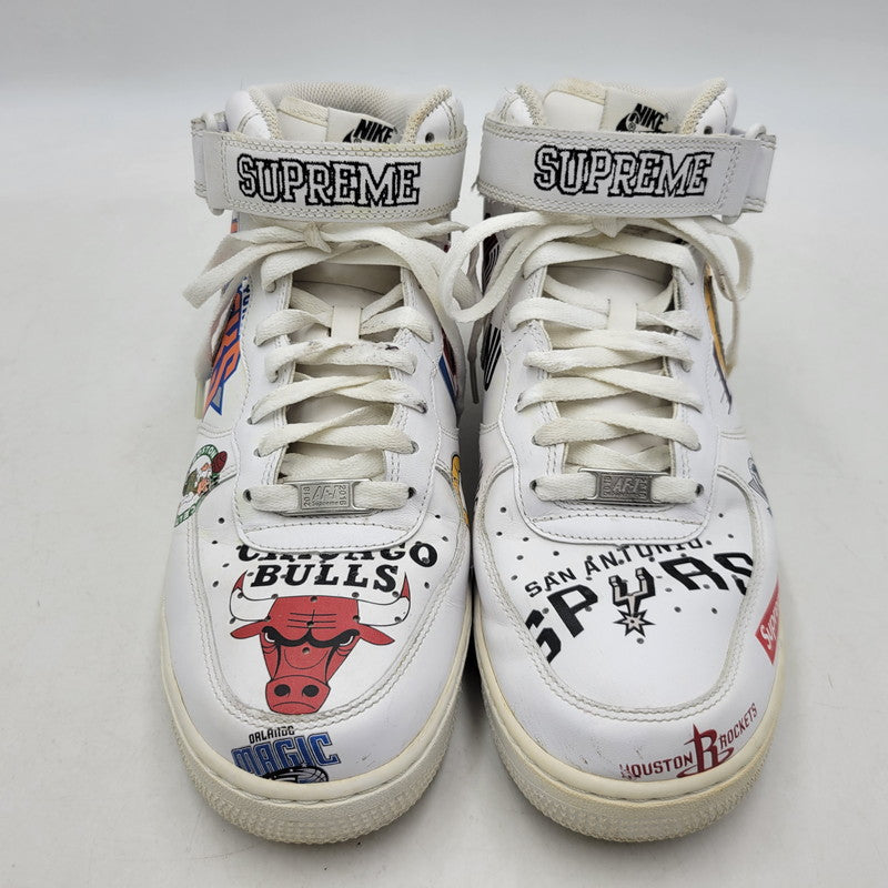 【中古品】【メンズ】 NIKE ナイキ × SUPREME シュプリーム × NBA エヌビーエー AQ8017-100 AIR FORCE エアフォース 1 MID ミッド ’07 スニーカー シューズ 靴 160-250927-ya-18-izu サイズ：27.5cm カラー：WHITE 万代Net店