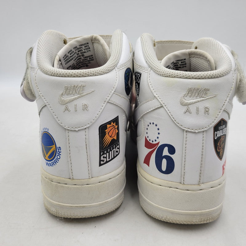 【中古品】【メンズ】 NIKE ナイキ × SUPREME シュプリーム × NBA エヌビーエー AQ8017-100 AIR FORCE エアフォース 1 MID ミッド ’07 スニーカー シューズ 靴 160-250927-ya-18-izu サイズ：27.5cm カラー：WHITE 万代Net店