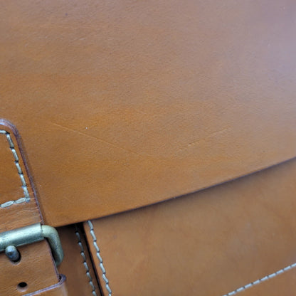 【中古品】【メンズ/レディース】 HERTZ ヘルツ HEAVY LEATHER BACKPACK ヘビー レザー バックパック 鞄 カバン 188-250929-cs-08-izu カラー：ブラウン 万代Net店