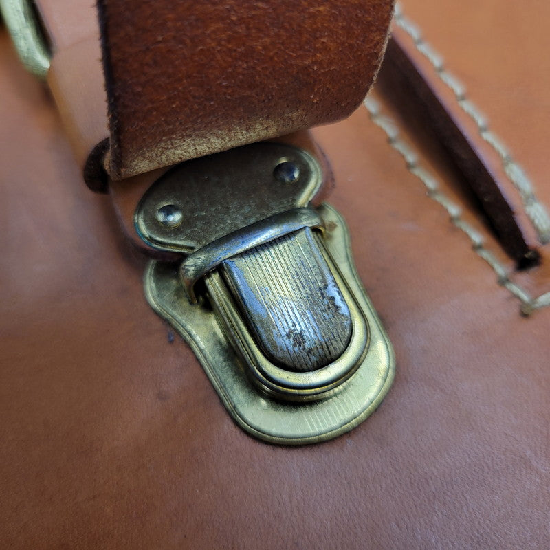 【中古品】【メンズ/レディース】 HERTZ ヘルツ HEAVY LEATHER BACKPACK ヘビー レザー バックパック 鞄 カバン 188-250929-cs-08-izu カラー：ブラウン 万代Net店