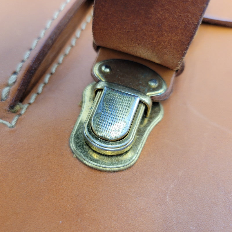 【中古品】【メンズ/レディース】 HERTZ ヘルツ HEAVY LEATHER BACKPACK ヘビー レザー バックパック 鞄 カバン 188-250929-cs-08-izu カラー：ブラウン 万代Net店