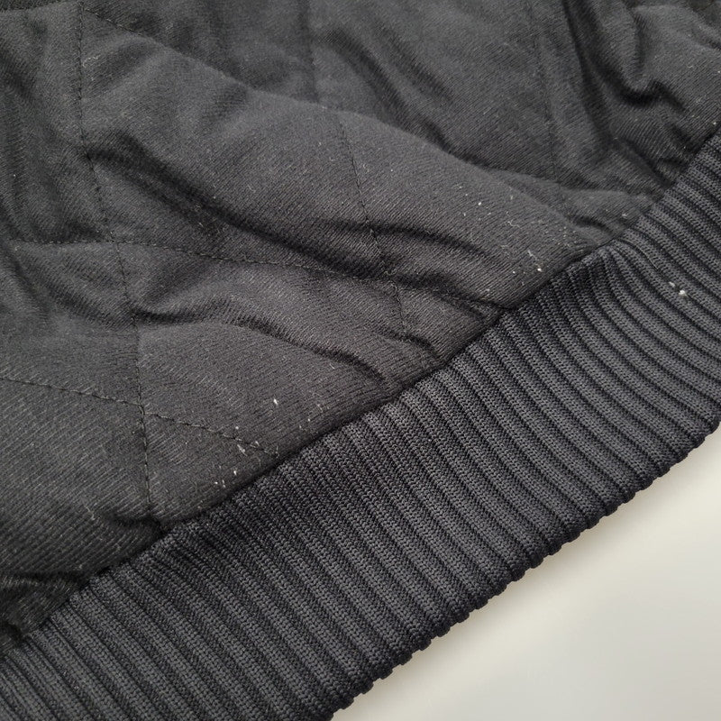 【中古品】【メンズ】 Carhartt カーハート FIRM DUCK ACTIVE QUILTED JACKET 103940-BLK ダック アクティブ キルテッド ジャケット アウター 147-251004-as-10-izu サイズ：M カラー：ブラック 万代Net店