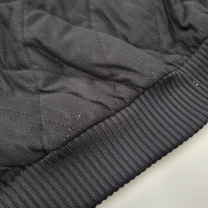 【中古品】【メンズ】 Carhartt カーハート FIRM DUCK ACTIVE QUILTED JACKET 103940-BLK ダック アクティブ キルテッド ジャケット アウター 147-251004-as-10-izu サイズ：M カラー：ブラック 万代Net店