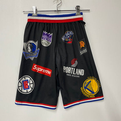 【中古品】【メンズ】 Supreme シュプリーム × NIKE ナイキ NBA TEAMS AUTHENTIC SHORTS AQ4230-010 NBA チームズ オーセンティック ショーツ ショートパンツ ボトムス 149-251001-as-01-izu サイズ：30/S カラー：ブラック 万代Net店