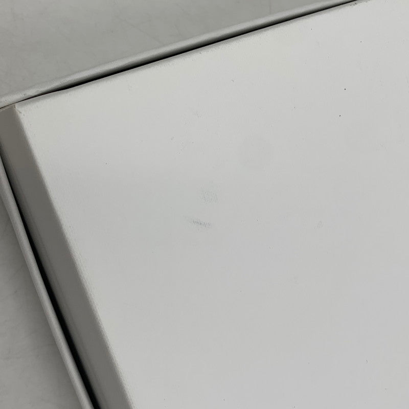 【中古美品】【メンズ/レディース】 CELINE セリーヌ ラージウォレット トリオンフ シャイニーカーフスキン 長財布 サイフ 181-251004-ay-05-izu カラー：ブラック 万代Net店