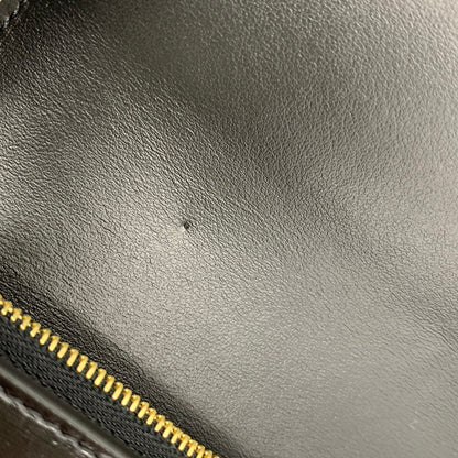 【中古美品】【メンズ/レディース】 CELINE セリーヌ ラージウォレット トリオンフ シャイニーカーフスキン 長財布 サイフ 181-251004-ay-05-izu カラー：ブラック 万代Net店