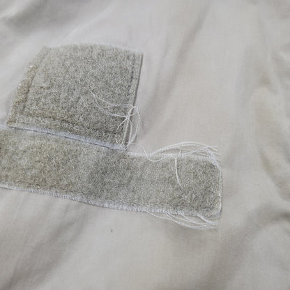 【現状渡し品】【メンズ】 U.S.ARMY ユーエスアーミー ECWCS GEN3 LEVEL7 PRIMALOFT JACKET 911QY-07-D-0003 レベル7 プリマロフト ジャケット WILDTHINGS社製 アウター 146-251004-as-06-izu サイズ：M-REG カラー：グレー系 万代Net店