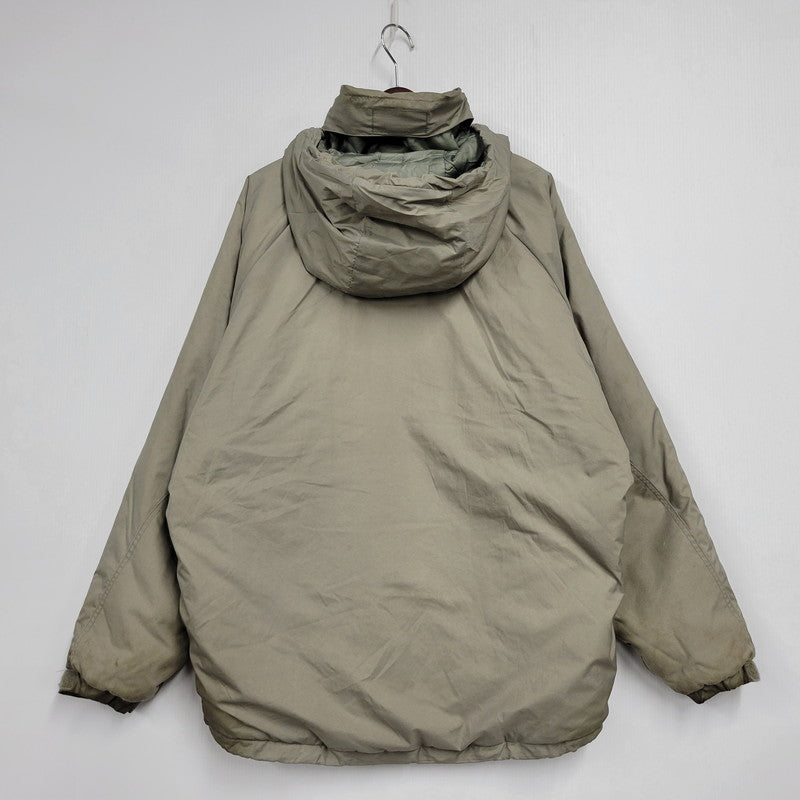 【現状渡し品】【メンズ】 U.S.ARMY ユーエスアーミー ECWCS GEN3 LEVEL7 PRIMALOFT JACKET 911QY-07-D-0003 レベル7 プリマロフト ジャケット WILDTHINGS社製 アウター 146-251004-as-06-izu サイズ：M-REG カラー：グレー系 万代Net店