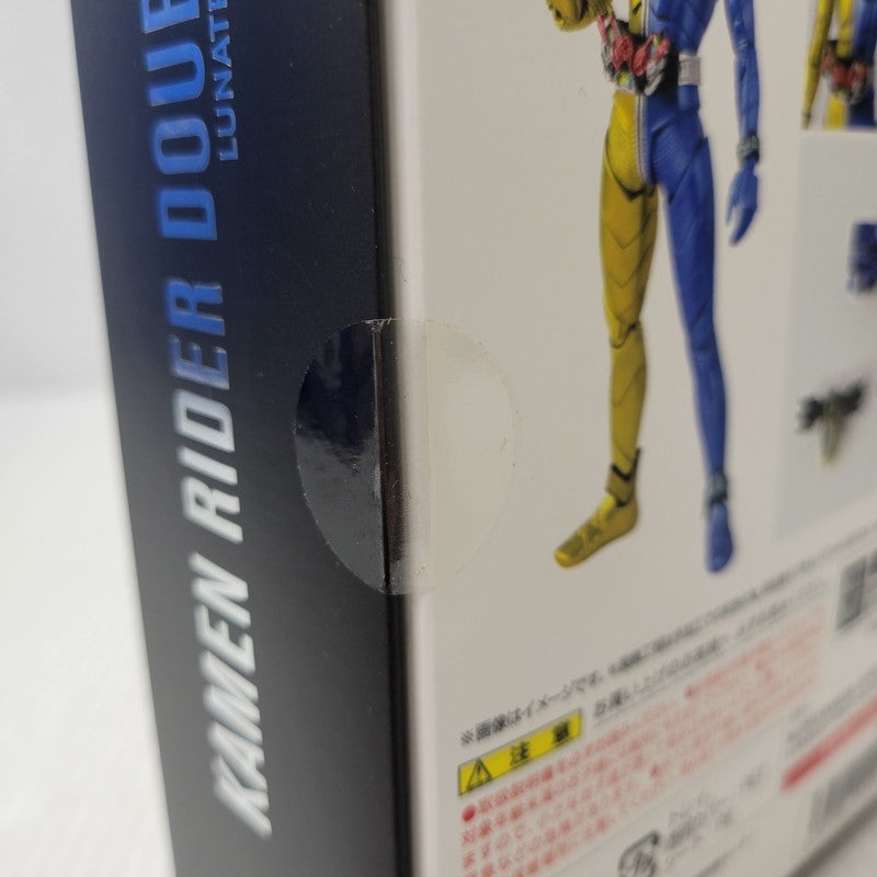 【中古美品】 S.H.Figuarts 真骨彫製法 仮面ライダーW ルナトリガー 042-260723-kk-10-izuh 万代Net店