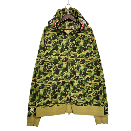 【中古品】【メンズ】 A BATHING APE アベイシングエイプ ABC CAMO SEPARATE SHARK FULL ZIP HOODIE 001ZPK701011F カモ セパレート シャーク フルジップ フーディー パーカー 長袖 トップス 142-251004-as-12-izu サイズ：2XL カラー：マルチカラー 万代Net店