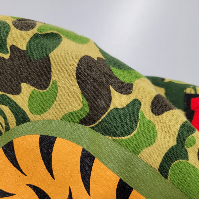 【中古品】【メンズ】 A BATHING APE アベイシングエイプ ABC CAMO SEPARATE SHARK FULL ZIP HOODIE 001ZPK701011F カモ セパレート シャーク フルジップ フーディー パーカー 長袖 トップス 142-251004-as-12-izu サイズ：2XL カラー：マルチカラー 万代Net店
