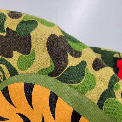 【中古品】【メンズ】 A BATHING APE アベイシングエイプ ABC CAMO SEPARATE SHARK FULL ZIP HOODIE 001ZPK701011F カモ セパレート シャーク フルジップ フーディー パーカー 長袖 トップス 142-251004-as-12-izu サイズ：2XL カラー：マルチカラー 万代Net店