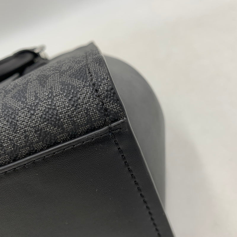 【中古品】【レディース】 35F5S6AS2B MK SIGNATURE エムケー シグネチャー MARILYN SATCHEL MEDIUM 2WAY HAND BAG マリリン サッチェル　ミディアム ツーウェイ ハンドバッグ カバン 鞄 188-251005-cs-09-izu カラー：ブラック×ダークグレー 万代Net店
