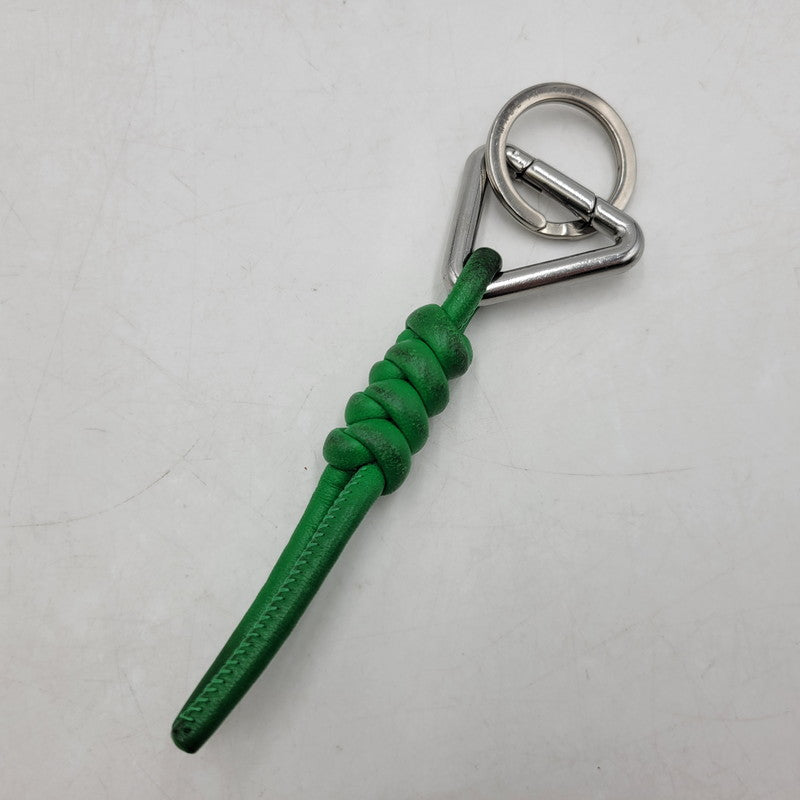 【中古品】【メンズ/レディース】 BOTTEGAVENETA ボッテガヴェネタ TRIANGLE KEY RING トライアングル キーリング 182-251005-as-10-izu カラー：シルバー×グリーン 万代Net店