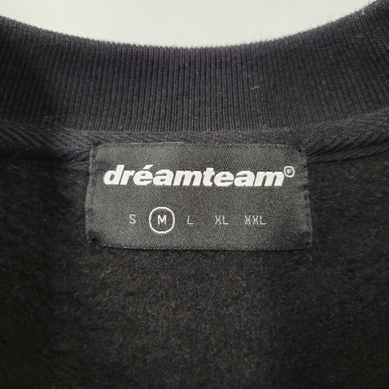 【中古品】【メンズ】 DREAMTEAM ドリームチーム DT UNDER LINE LOGO ディーティー アンダー ライン ロゴ CREWNECK SWEATSHIRT クルーネック スウェットシャツ トップス 長袖 142-260203-cs-10-izu サイズ：M カラー：ブラック 万代Net店
