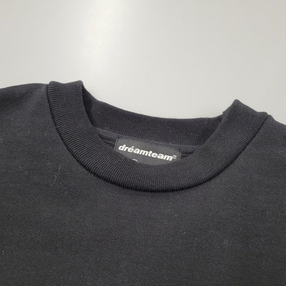 【中古品】【メンズ】 DREAMTEAM ドリームチーム DT UNDER LINE LOGO ディーティー アンダー ライン ロゴ CREWNECK SWEATSHIRT クルーネック スウェットシャツ トップス 長袖 142-260203-cs-10-izu サイズ：M カラー：ブラック 万代Net店