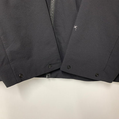 【中古美品】【メンズ】 GRAPHPAPER グラフペーパー GU251-30245 25SS PERTEX EQUILIBRIUM パーテックス イクイリブリウム FRONT YOKE BLOUSON フロントヨークブルゾン アウター 140-251006-ya-04-izu サイズ：2 カラー：BLACK 万代Net店