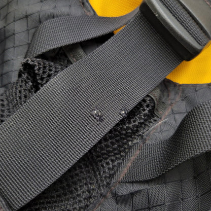 【中古品】【メンズ/レディース】 OAKLEY オークリー 00S ICON BACKPACK アイコン バックパック リュック カバン 鞄 188-251007-ya-13-izu カラー：イエロー 万代Net店