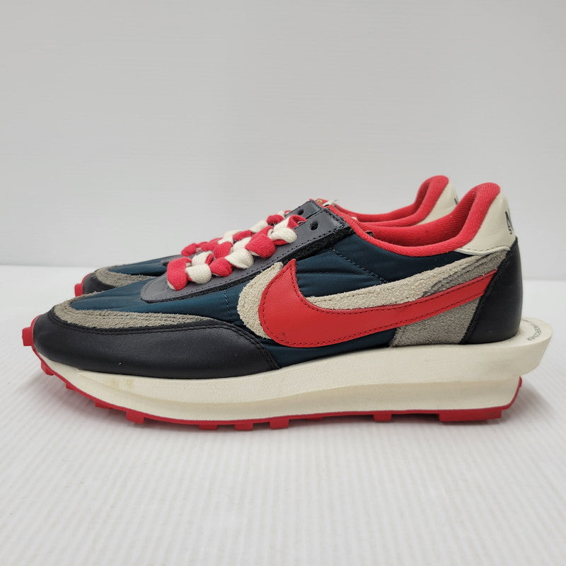 【中古品】【メンズ】 NIKE ナイキ × UNDERCOVER アンダーカバー × SACAI サカイ LD WAFFLE DJ4877-300 LD ワッフル 160-251007-as-14-izu サイズ：26.5cm カラー：MIDNIGHT SPRUCE/PALE IVORY-DARK GREY-UNIVERSITY RED 万代Net店