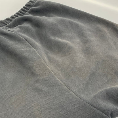 【現状渡し品】【メンズ】 YEEZY SEASON6 CALABASAS イージーシーズン6 カラバサス LOST HILLS SWEAT SHORTS ロストヒルズ スウェットショーツ 半ズボン ショートパンツ 153-251011-ya-11-izu サイズ：L カラー：チャコールグレー 万代Net店