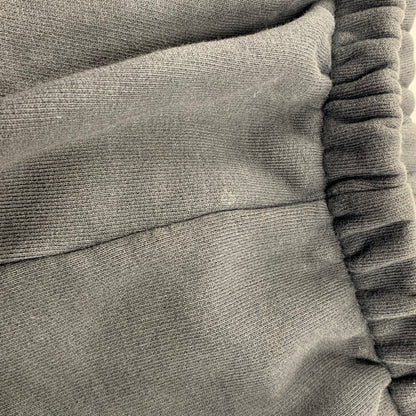 【現状渡し品】【メンズ】 YEEZY SEASON6 CALABASAS イージーシーズン6 カラバサス LOST HILLS SWEAT SHORTS ロストヒルズ スウェットショーツ 半ズボン ショートパンツ 153-251011-ya-11-izu サイズ：L カラー：チャコールグレー 万代Net店