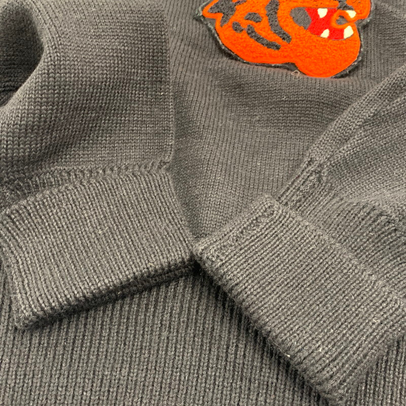 【中古品】【メンズ】 TIGER WAPPEN タイガー ワッペン WOOL KNIT SWEATER ウール ニット セーター トップス 長袖 145-251011-ya-04-izu サイズ：38 カラー：ブラック 万代Net店