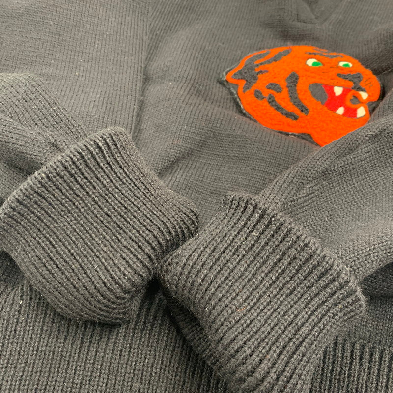 【中古品】【メンズ】 TIGER WAPPEN タイガー ワッペン WOOL KNIT SWEATER ウール ニット セーター トップス 長袖 145-251011-ya-04-izu サイズ：38 カラー：ブラック 万代Net店
